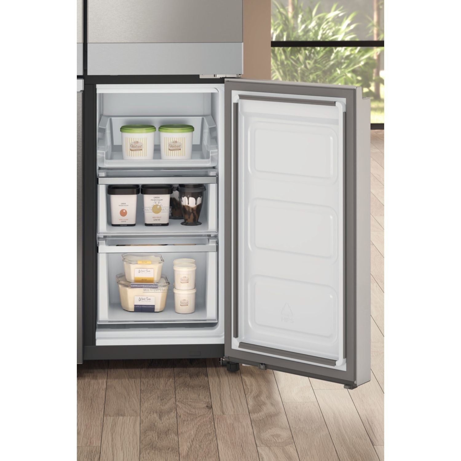 Hotpoint 594 Litre 4 Door American Fridge Freezer - Inox